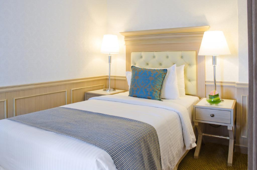 Royale Chulan Penang Hotel George Town Room photo